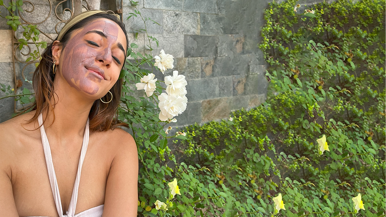 how to fix oily skin in monsoon